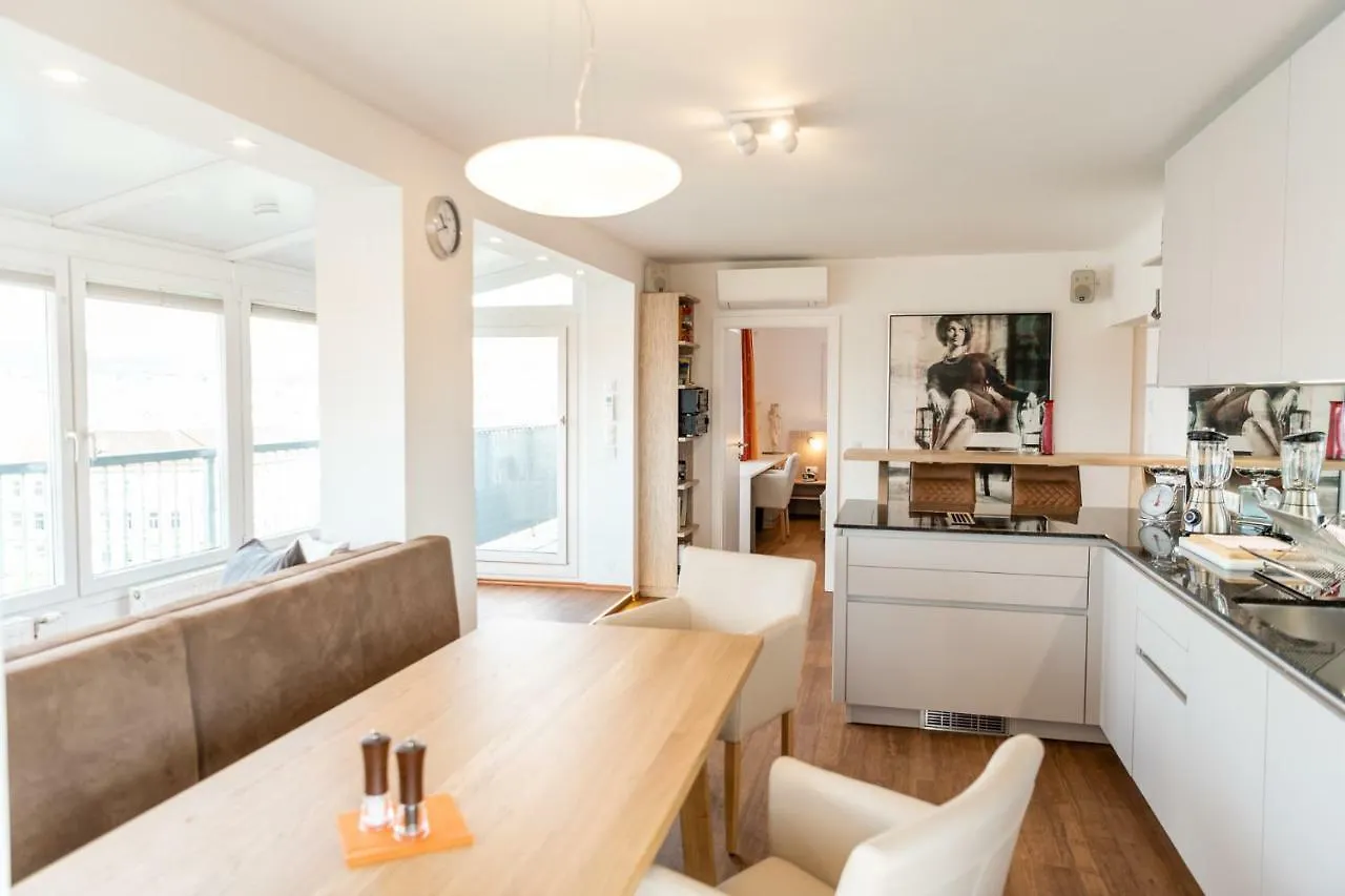 Skyflats Vienna - Belle View Apartment